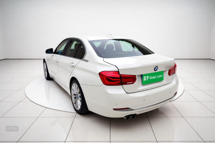 BMW 3 Series 2018 #5 BMW 3 Series 2018 car image #5