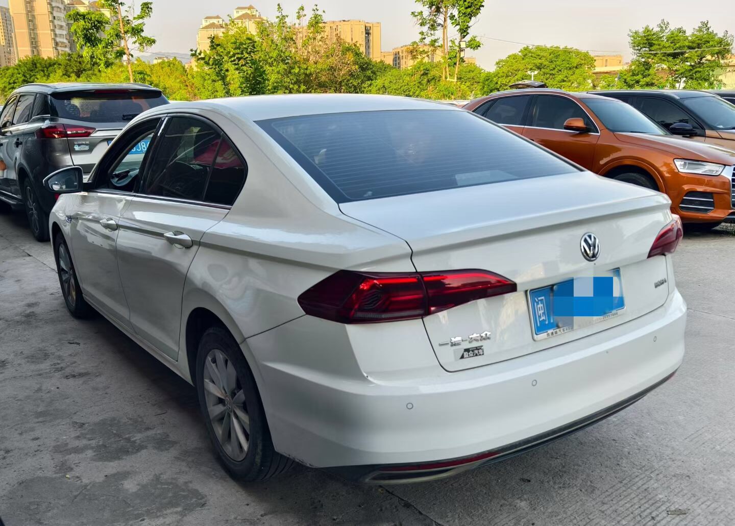 Volkswagen Bora 2019 car image #9