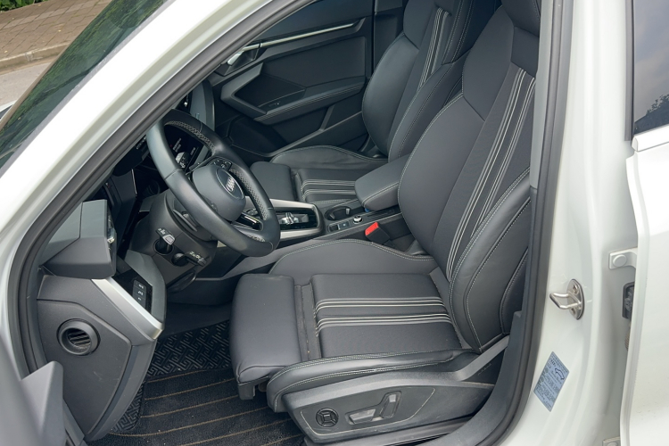 Audi A3 2024 car image #18