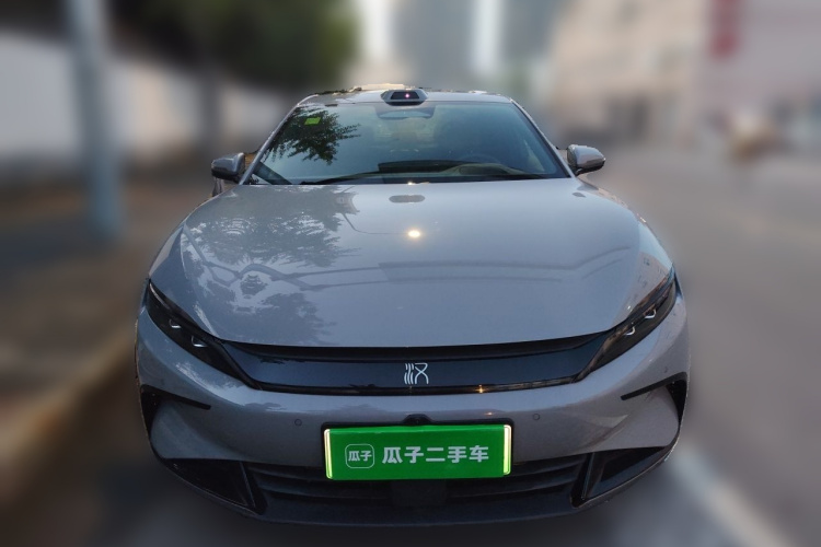 BYD Han 2025 #3 BYD Han 2025 car image #3