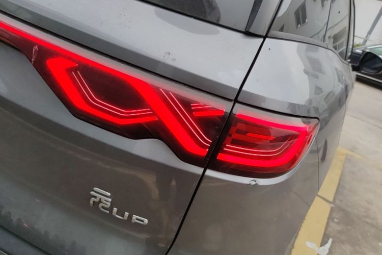 BYD YuanUP 2024 #8 BYD YuanUP 2024 immagine di auto #8