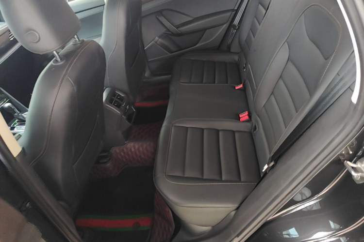 Volkswagen Tharu 2022 car image #17
