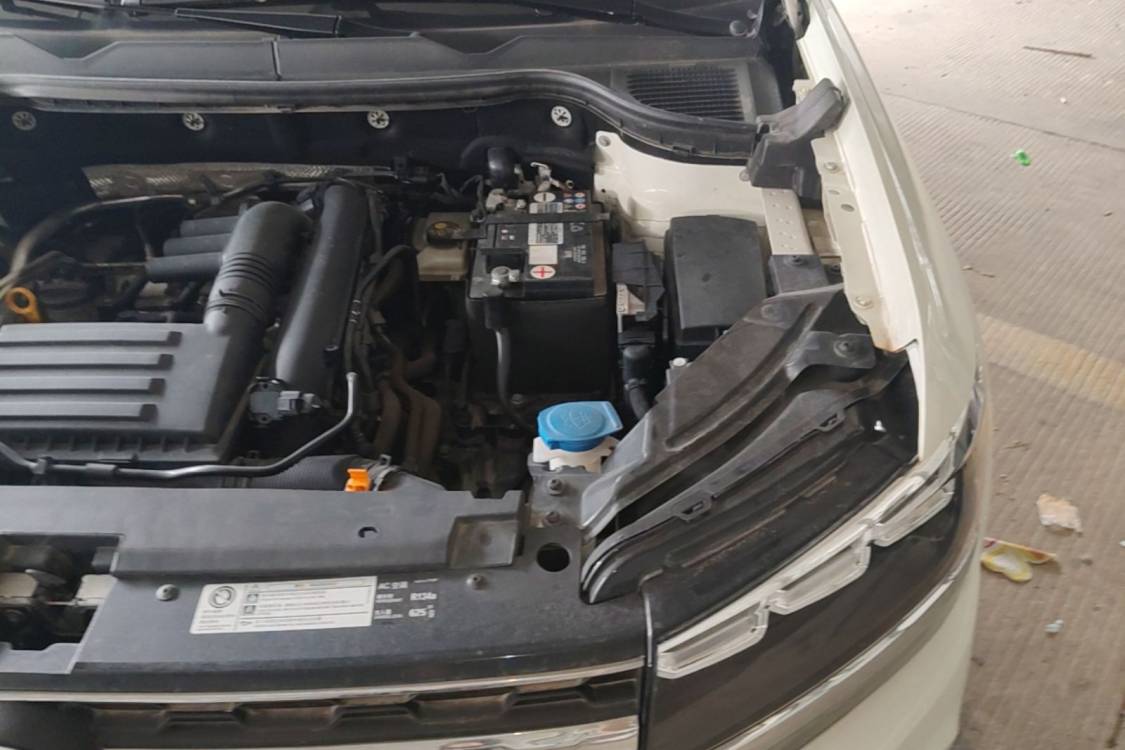 Volkswagen Tharu 2022 car image #12