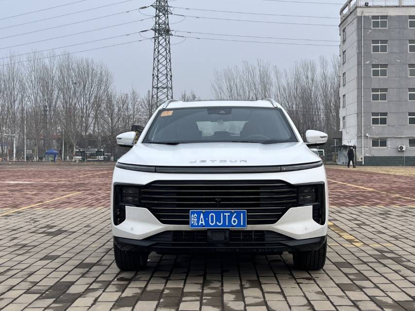 Jetour X70 PLUS 2024 car image #3