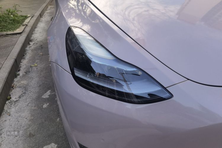 Tesla Model Y 2022 #8 Tesla Model Y 2022 car image #8