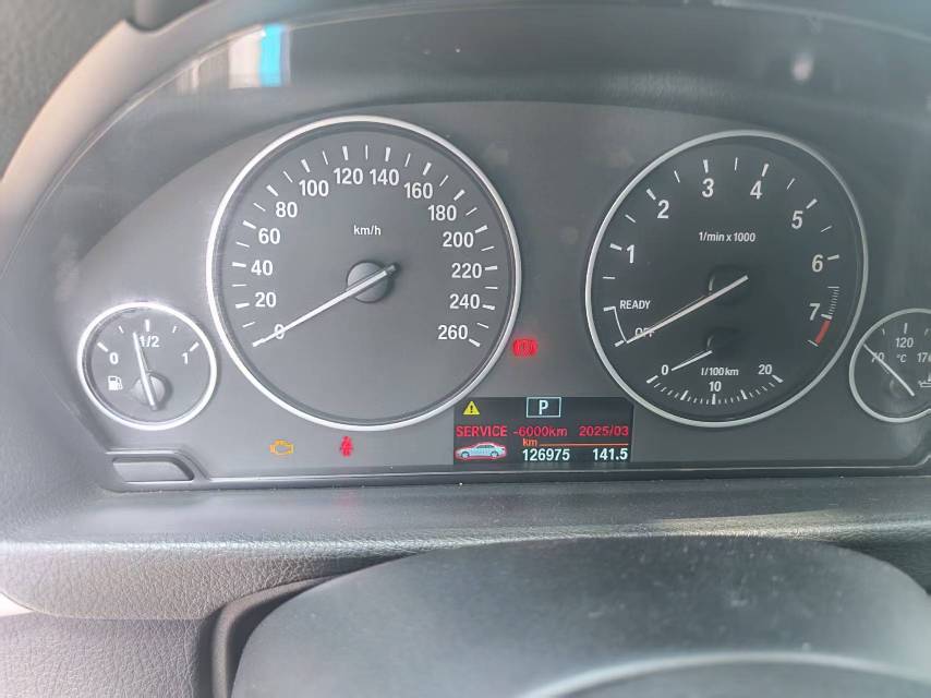 BMW 3 Series 2014 #9 BMW 3 Series 2014 car image #9