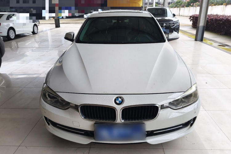 BMW 3 Series 2014 #3 BMW 3 Series 2014 car image #3