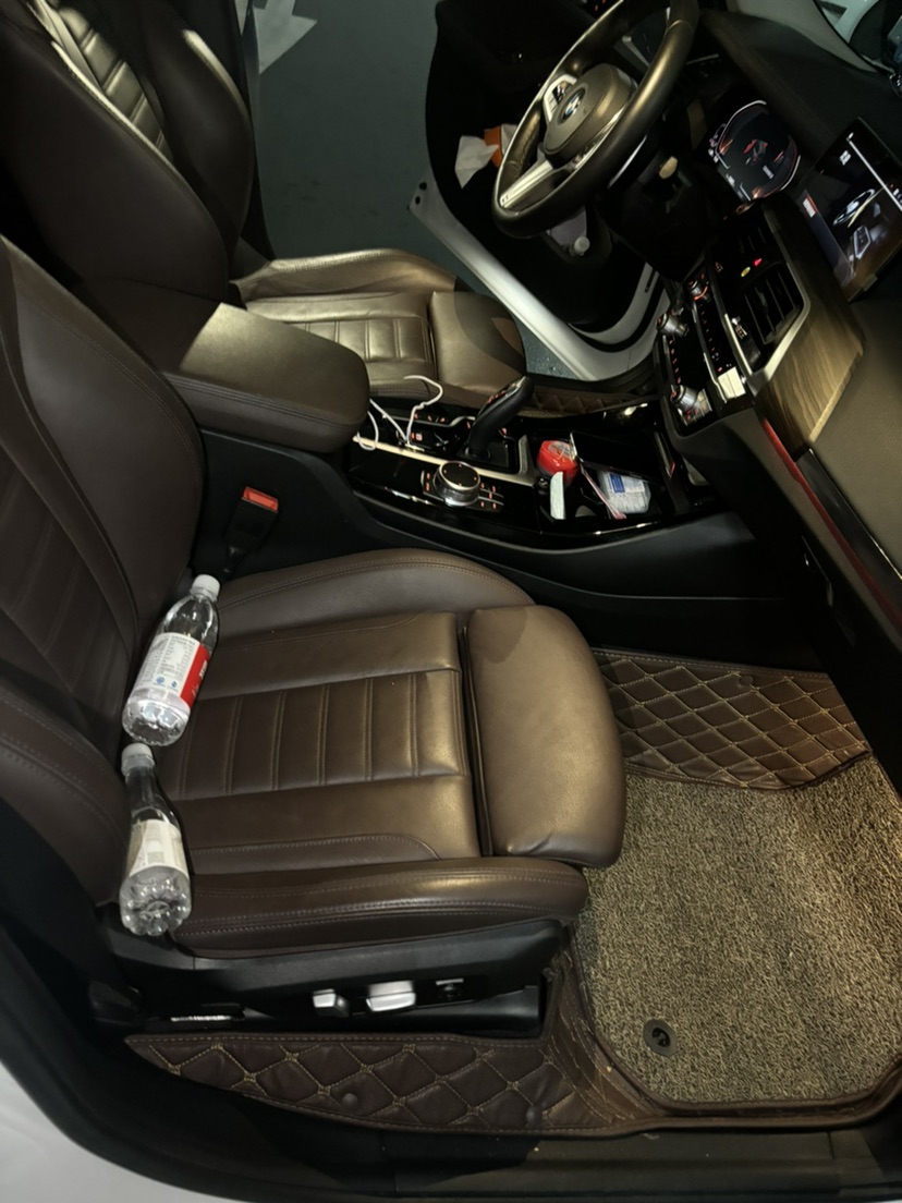 BMW X3 2020 car image #9