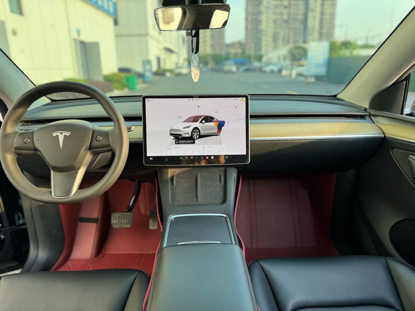 Tesla Model Y 2023 car image #6