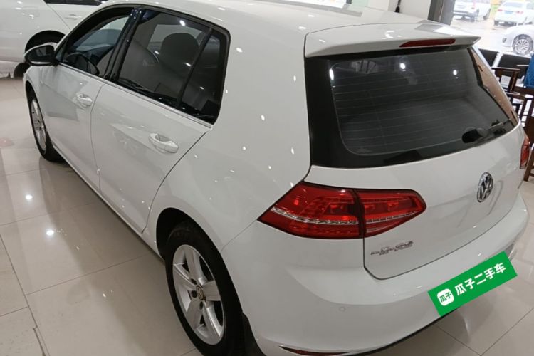 Volkswagen Golf 2016 car image #7