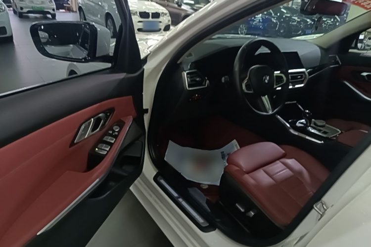 BMW 3 Series 2021 #16 BMW 3 Series 2021 immagine di auto #16