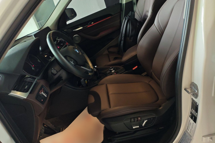 BMW X1 2023 image de voiture #15