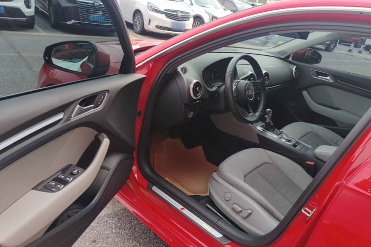 Audi A3 2018 #16 Audi A3 2018 car image #16