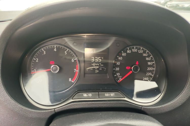 Volkswagen Polo 2019 car image #12