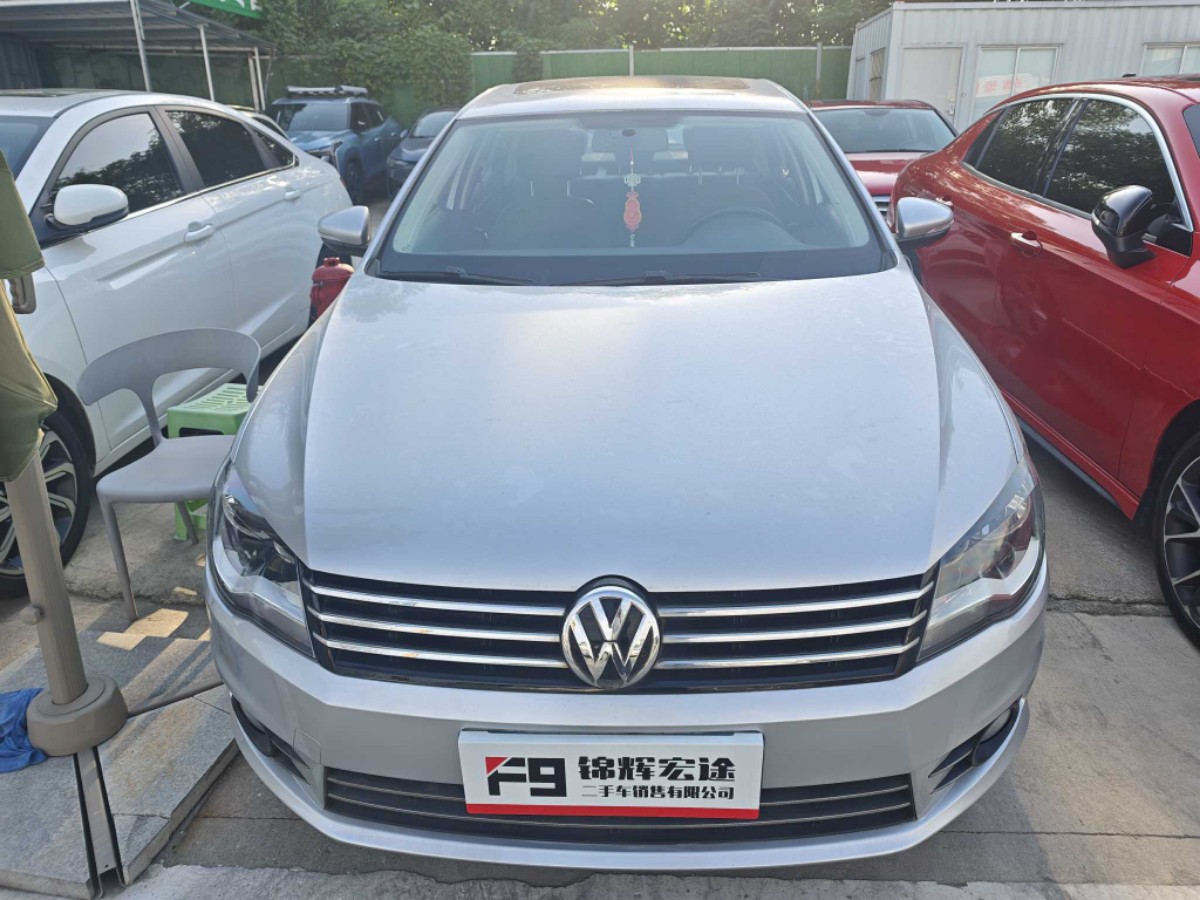 Volkswagen Bora 2014 car image #2