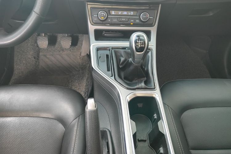 GEELY Emgrand GL 2018 #14 GEELY Emgrand GL 2018 car image #14