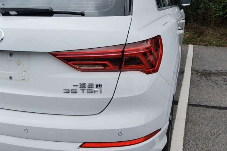 Audi Q3 2025 #8 Audi Q3 2025 car image #8