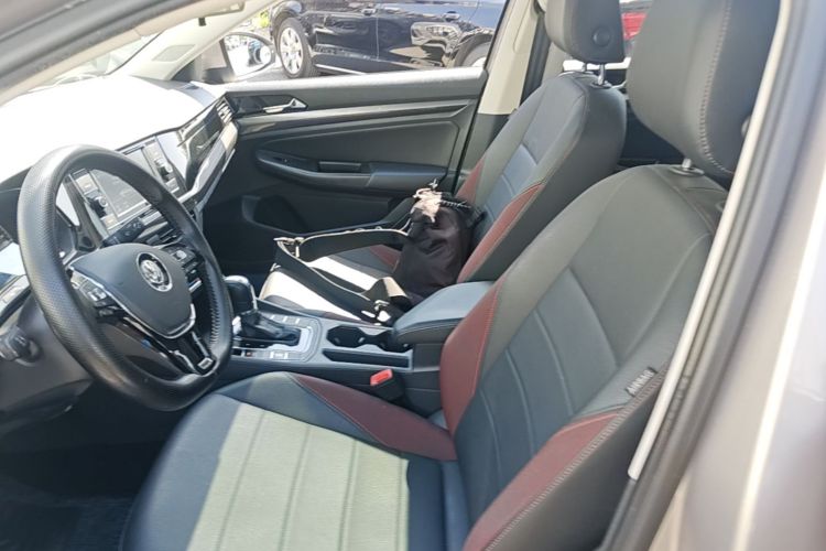 Volkswagen Bora 2019 car image #17