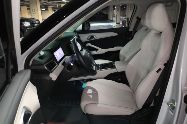 BYD YuanUP 2026 #19 BYD YuanUP 2026 car image #19