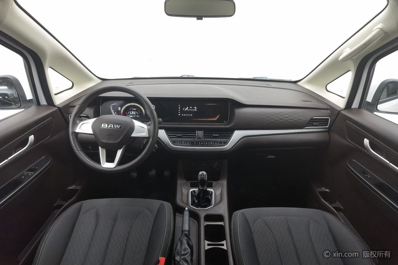 Beijing 2024 car image #12