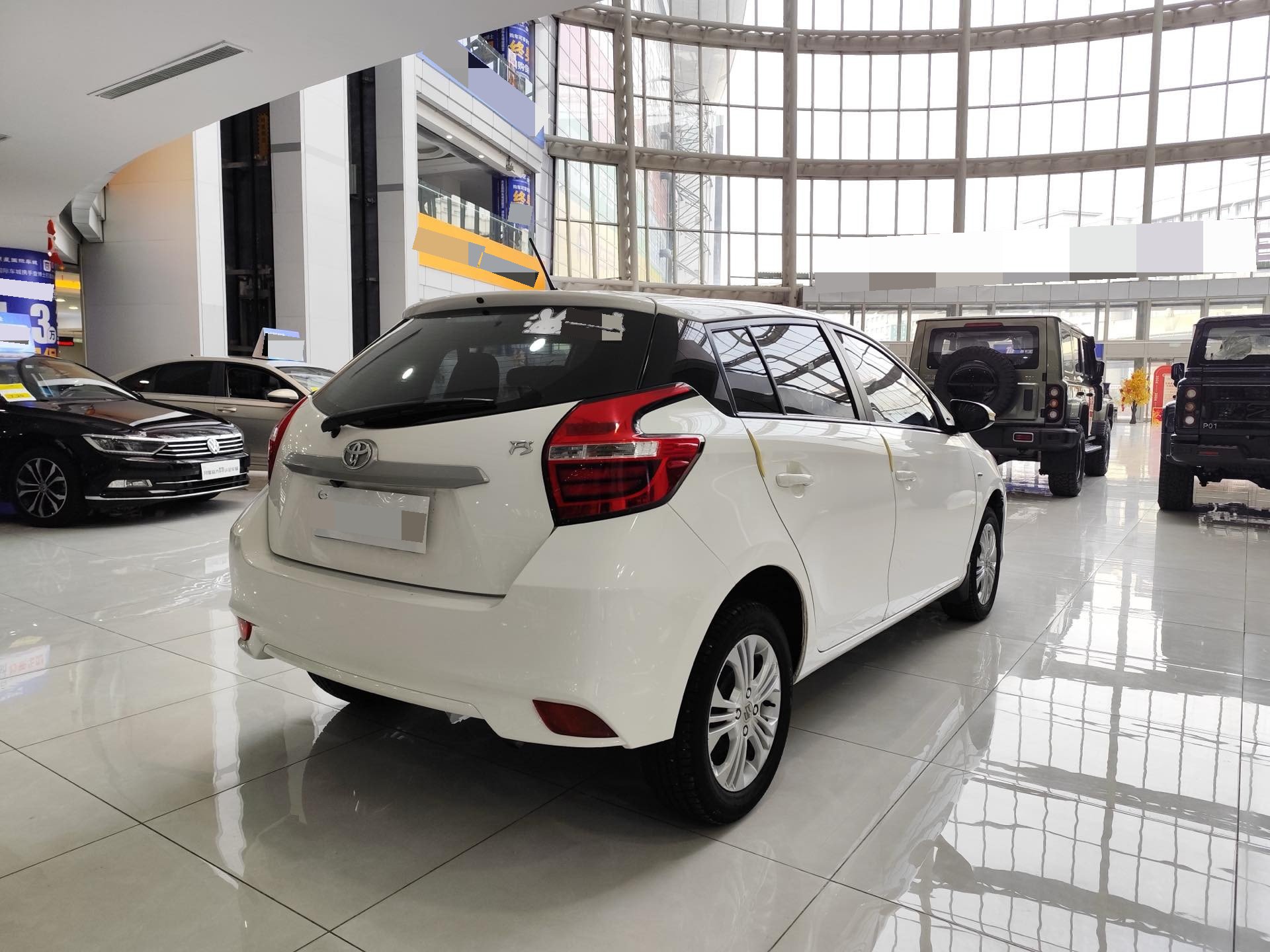 Toyota Vios FS 2017 immagine di auto #4