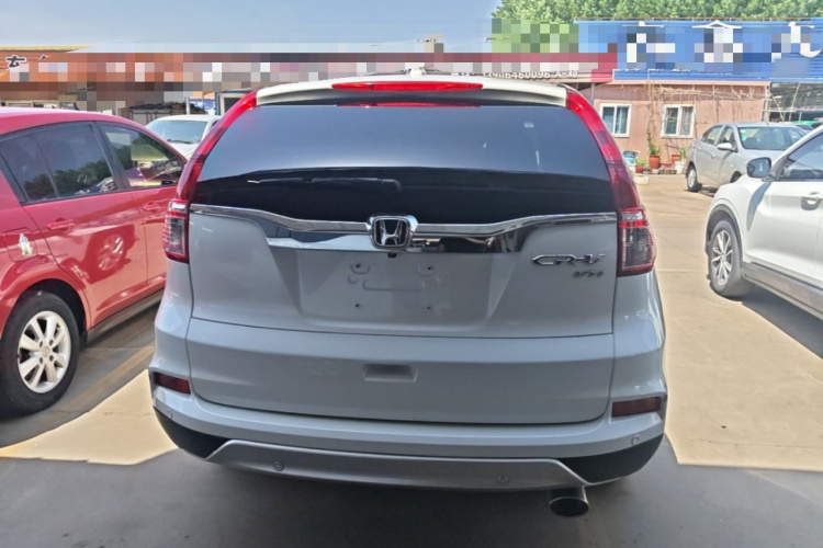 Honda CR-V 2016 immagine di auto #6