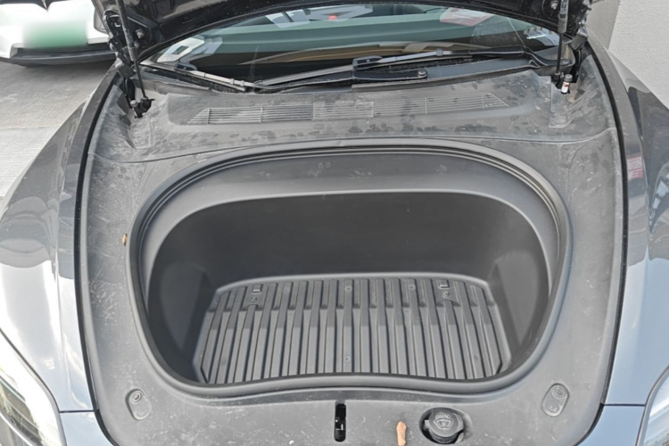 Tesla Model 3 2024 #20 Tesla Model 3 2024 car image #20