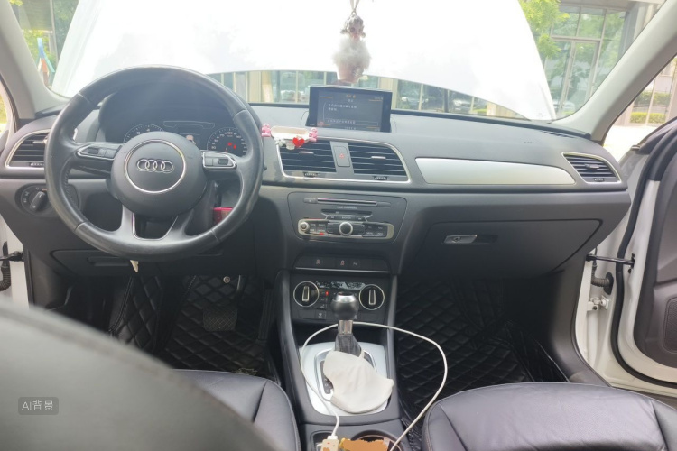 Audi Q3 2017 #11 Audi Q3 2017 car image #11