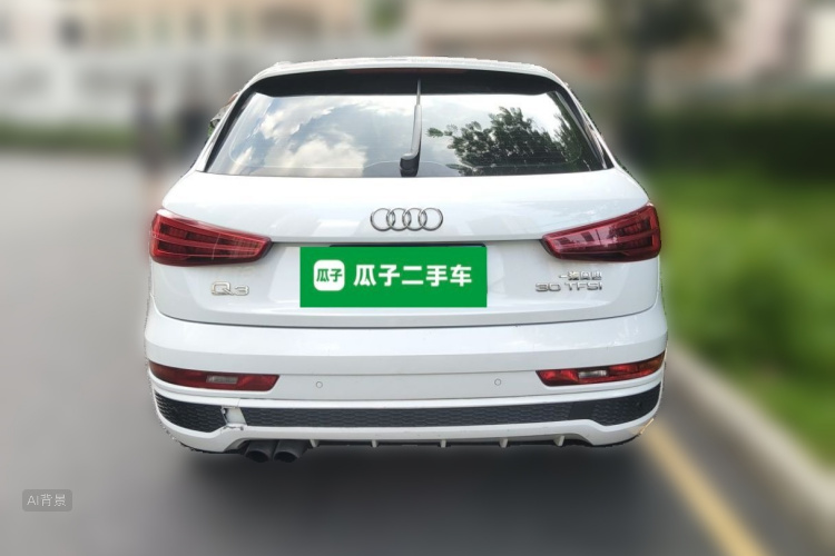 Audi Q3 2019 car image #6