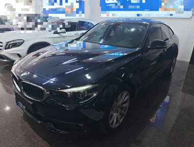 BMW 3 Series GT 2018 BMW 3 Series GT 2018 car image