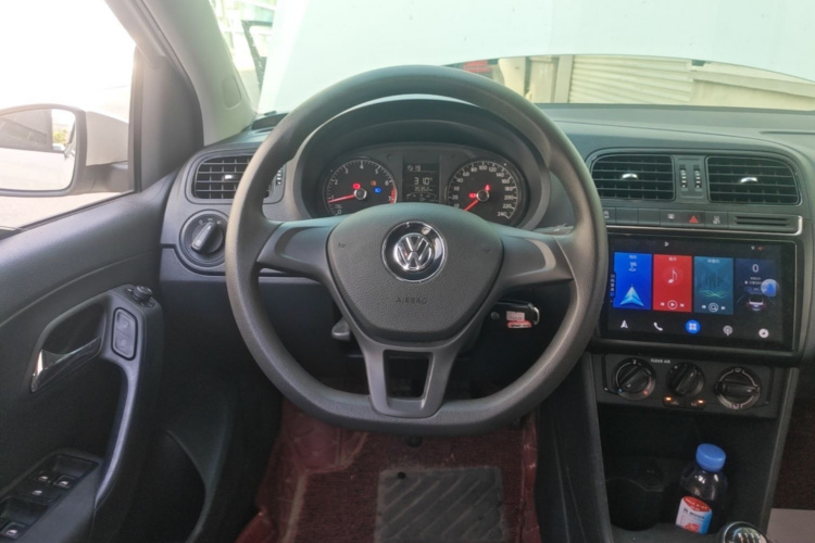 Volkswagen Polo 2019 #11 Volkswagen Polo 2019 car image #11