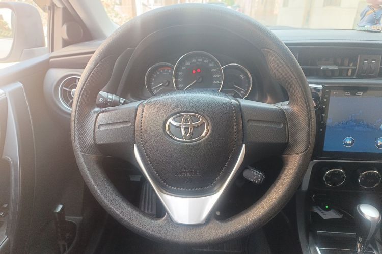 Toyota Corolla 2019 imagen de coche #15