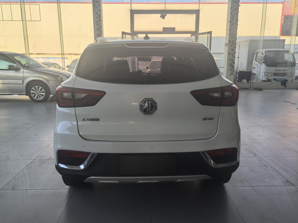 MG ZS 2017 car image #5