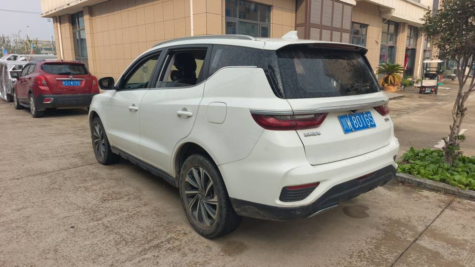 吉利汽车 远景X6 2020 汽车图片 #2