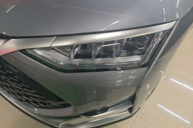 BYD Han 2021 #23 BYD Han 2021 car image #23