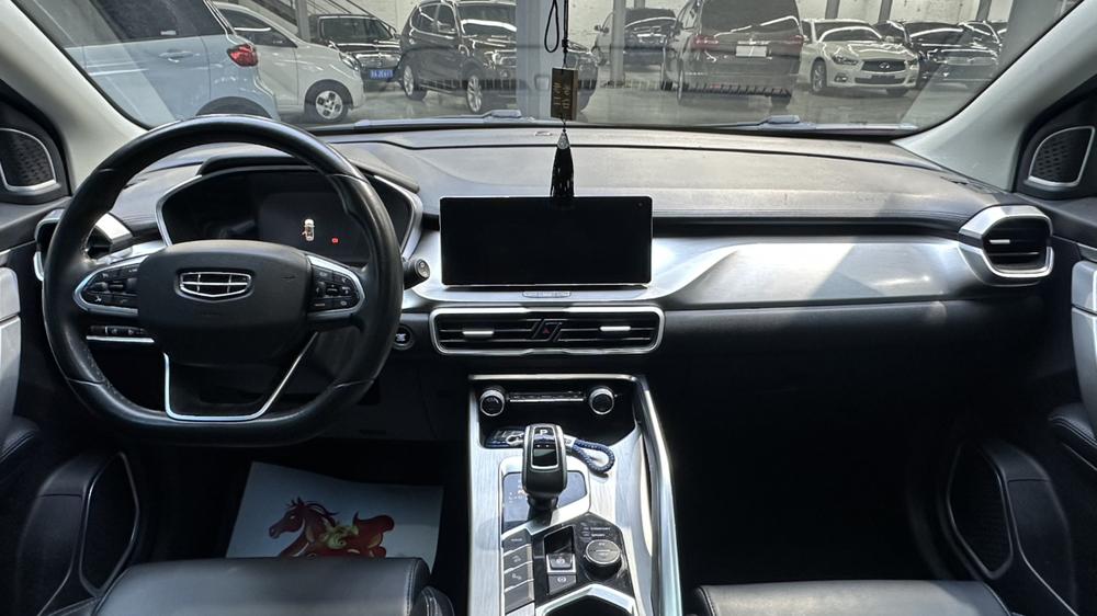 GEELY Coolray New Energy 2020 #8 GEELY Coolray New Energy 2020 изображение автомобиля #8
