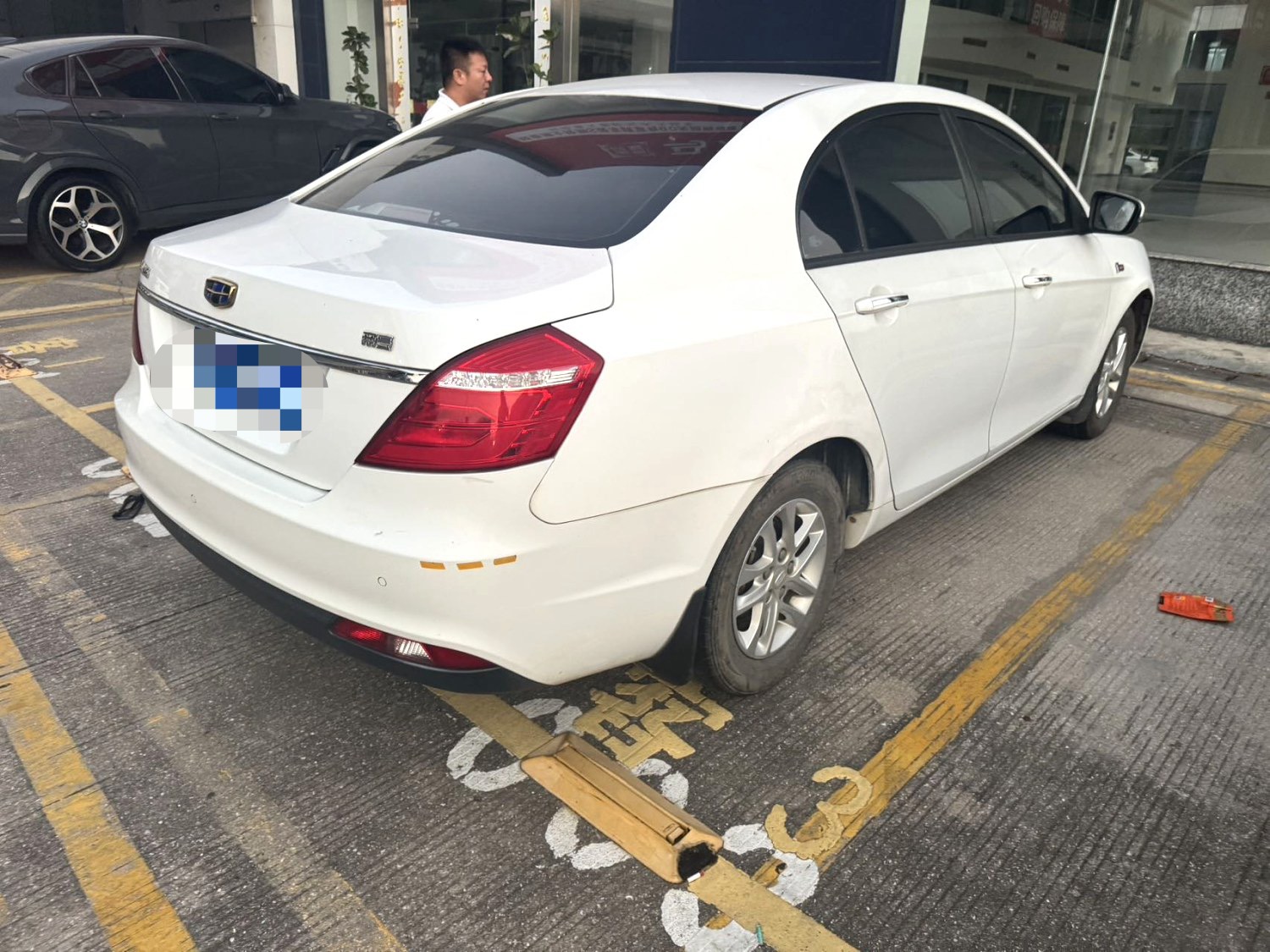 GEELY Emgrand 2018 immagine di auto #3