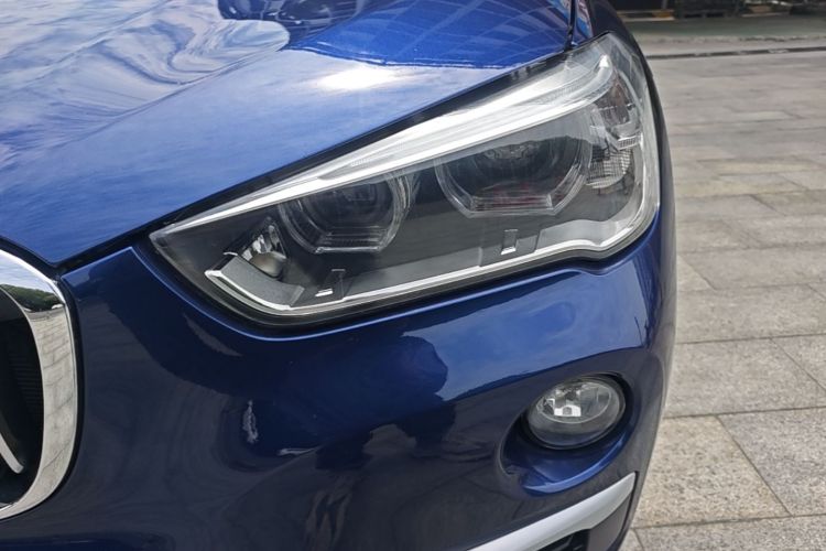 BMW X1 2018 #25 BMW X1 2018 immagine di auto #25