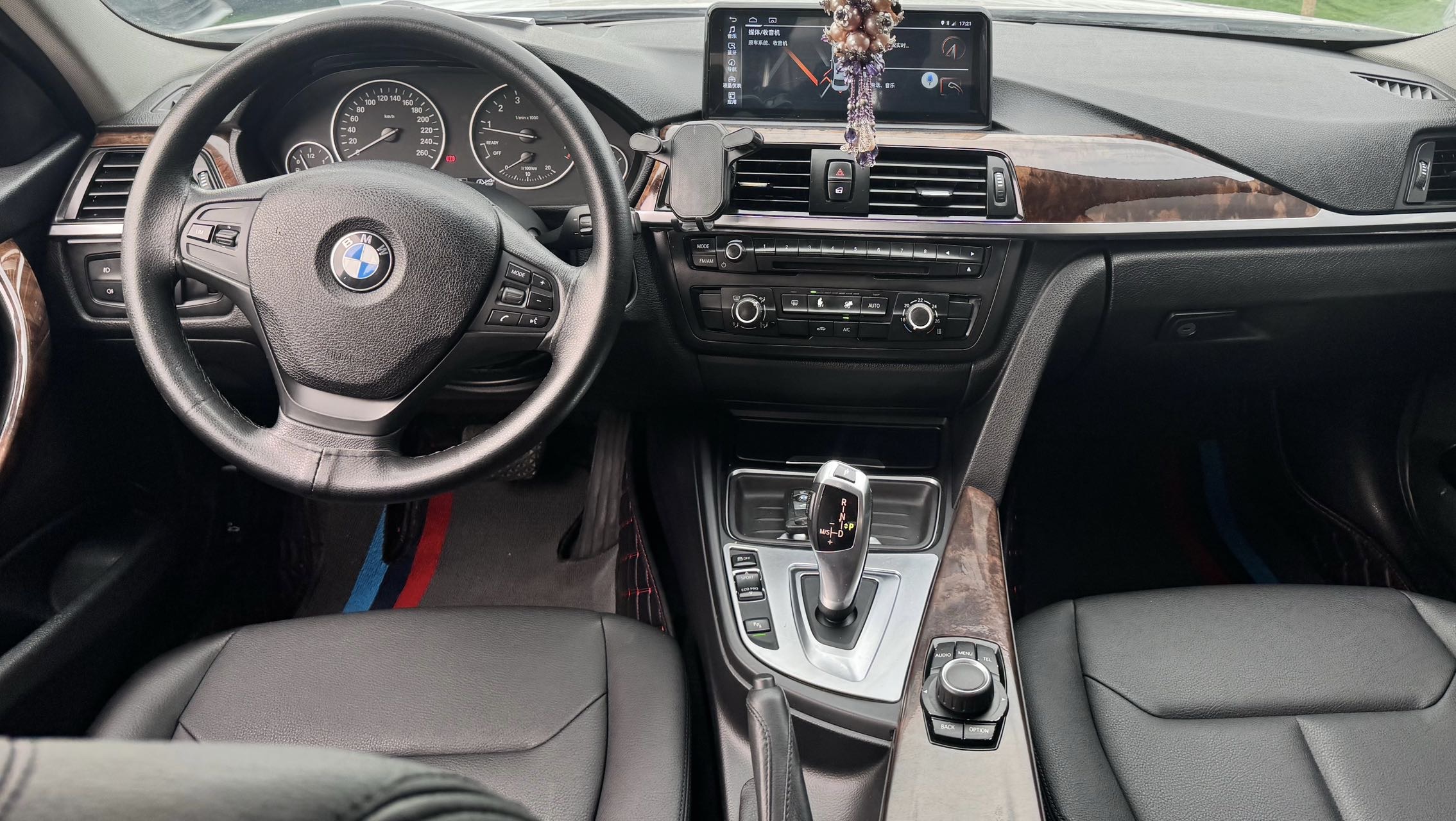 BMW 3 Series 2012 #7 BMW 3 Series 2012 car image #7