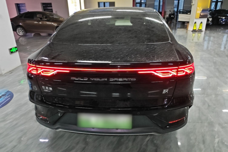 BYD Han 2022 #6 BYD Han 2022 car image #6