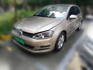 Volkswagen Golf 2015 car image 