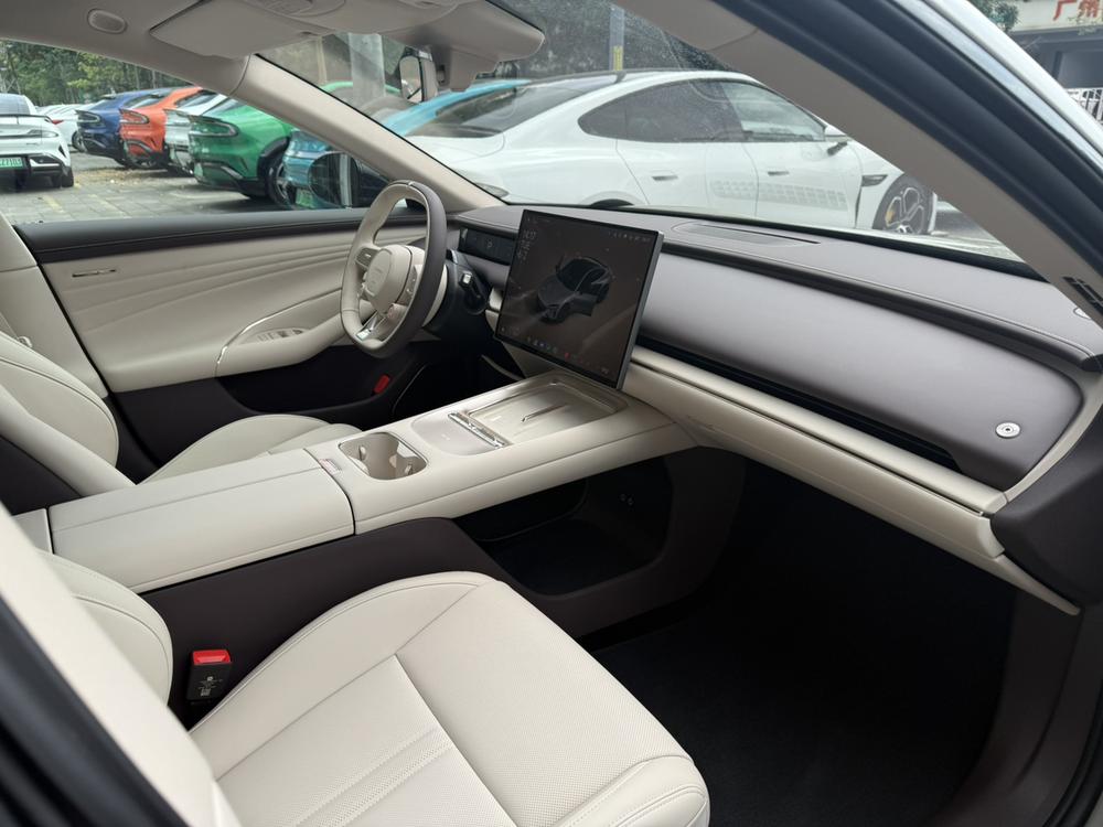 2026 immagine di auto #10