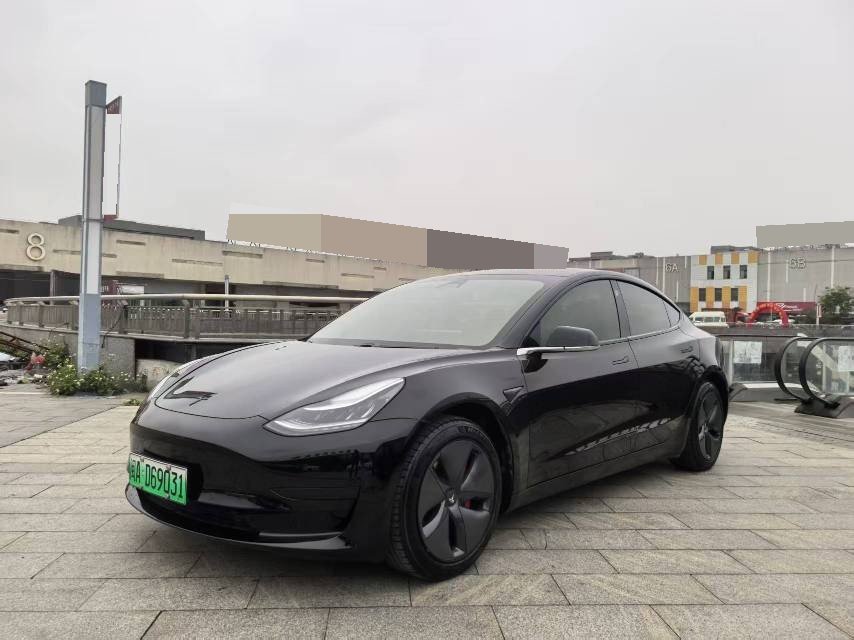 Tesla Model 3 2020 car image 