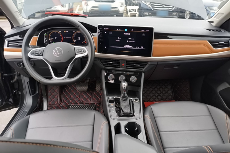 Volkswagen Bora 2024 صورة سيارة #11