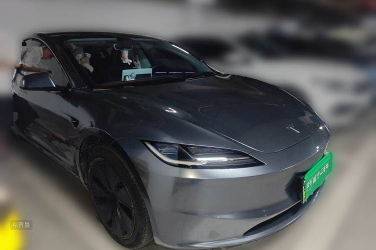 Tesla Model 3 2024 car image #4