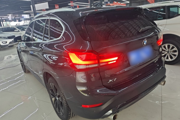 BMW X1 2021 car image #7