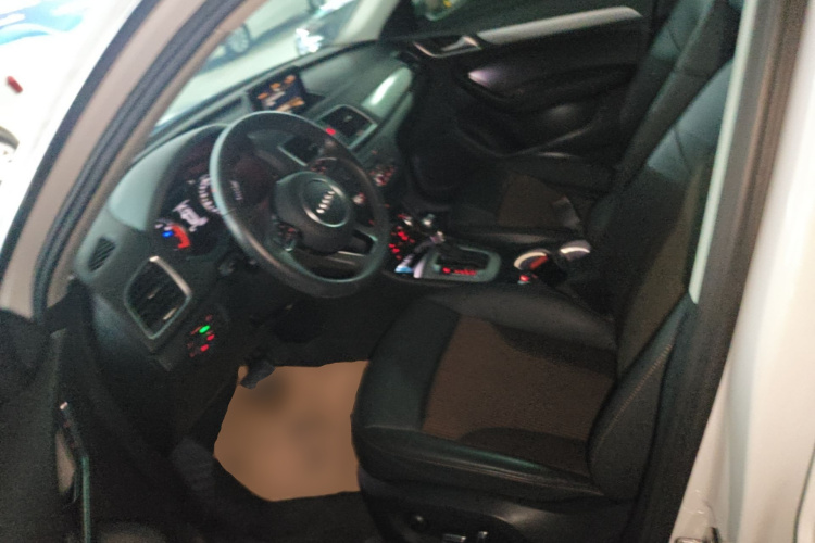 Audi Q3 2018 #19 Audi Q3 2018 car image #19