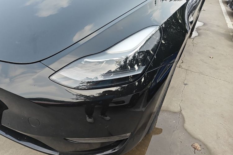 Tesla Model Y 2022 #23 Tesla Model Y 2022 car image #23