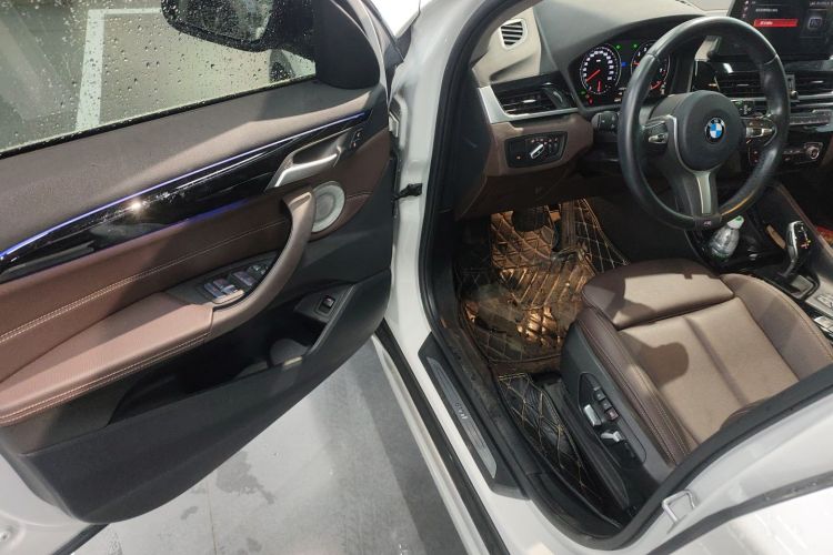 BMW X1 2021 car image #16