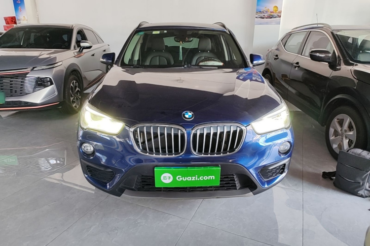 BMW X1 2017 #3 BMW X1 2017 car image #3